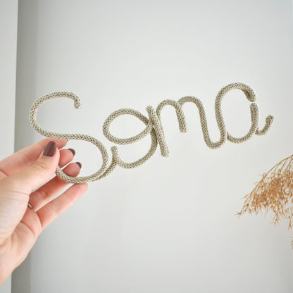 Névre szóló felirat