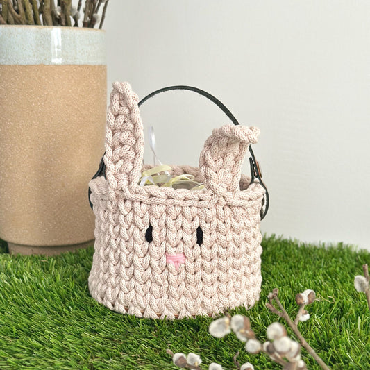 Nyuszis horgolt kosár