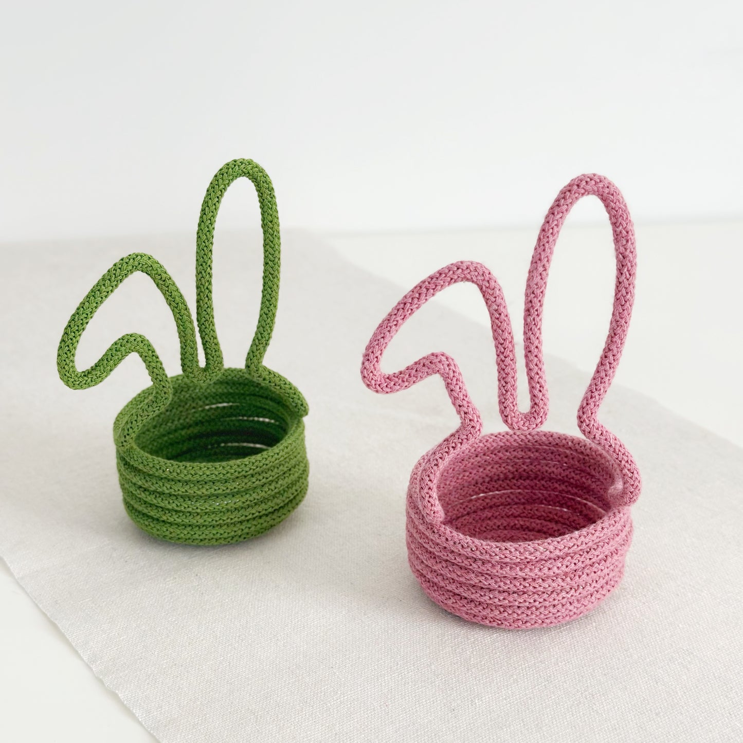 Nyuszis asztali tojástartó